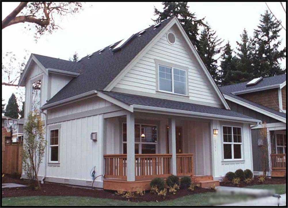 Bungalow home plan with porch (ThePlanCollection: House Plan #115-1371)